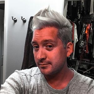 Meet your Posher, Zachary